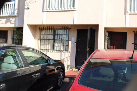 Exterior - 5255 W 26th Ave #2, Hialeah, FL 33016 photo 4 of 9