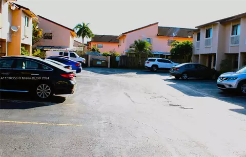 Exterior - 5255 W 26th Ave #2, Hialeah, FL 33016 photo 2 of 9