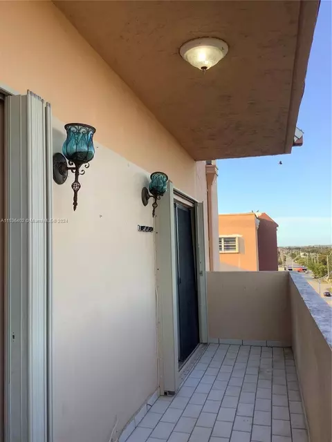 Exterior - 460 E 23rd St #501, Hialeah, FL 33013 photo 6 of 6