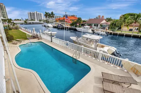 2866 NE 30th St #15, Fort Lauderdale, FL 33306