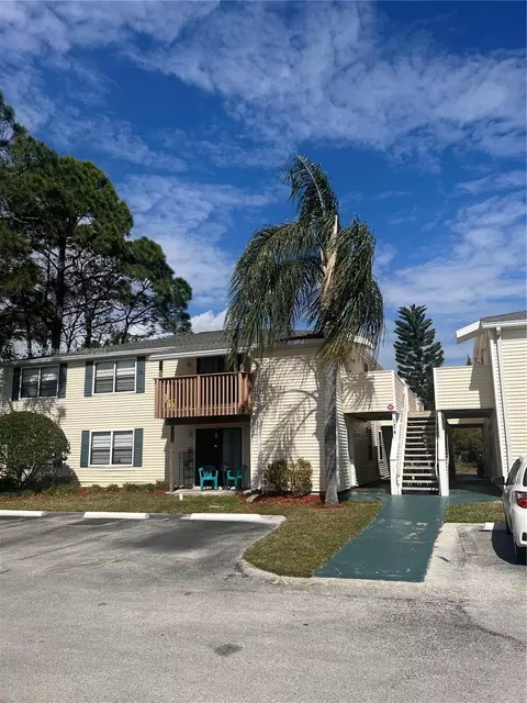 124 Loblolly Ct #G, Oldsmar, FL 34677