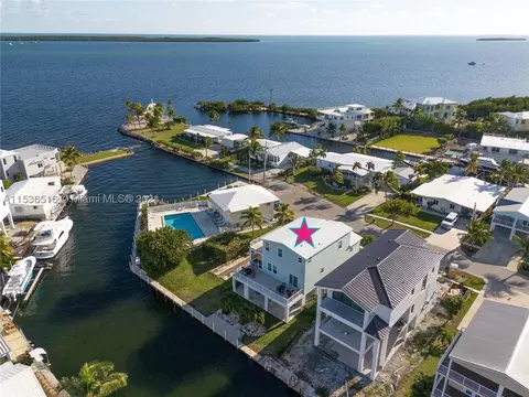 55 Ocean Dr, Key Largo, FL 33037
