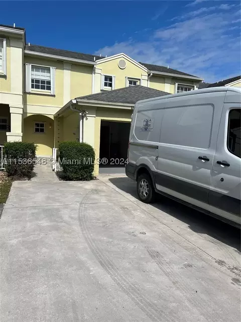 11841 SW 100th St #11841, Miami, FL 33186