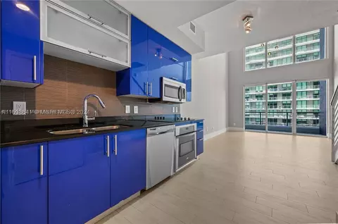 60 SW 13th St #3620, Miami, FL 33130