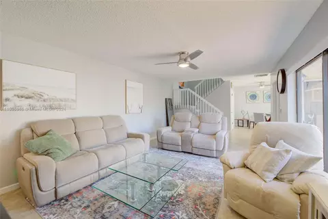 7728 77th Way, West Palm Beach, FL 33407