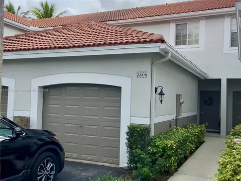 3808 San Simeon Cir #-, Weston, FL 33331