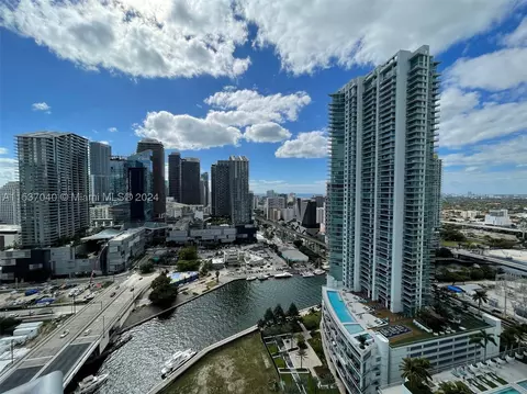 350 S Miami Ave #3110, Miami, FL 33130
