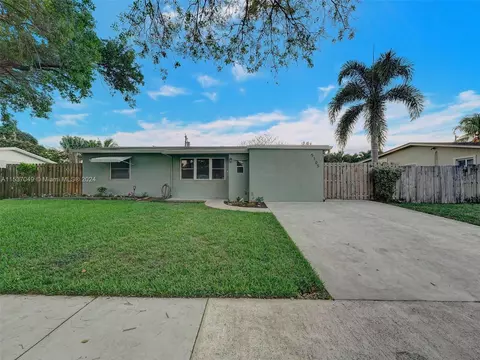 5105 SW 92nd Ter, Cooper City, FL 33328