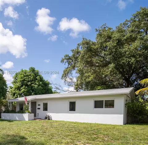1835 NE 154th Ter, North Miami Beach, FL 33162
