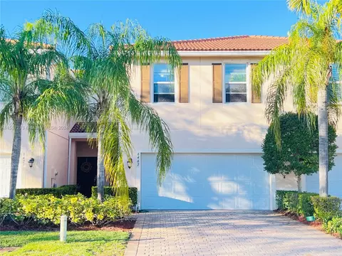 6467 Azura Lake Rd, Lake Worth, FL 33463