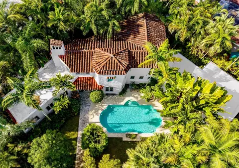 2418 Country Club Prado, Coral Gables, FL 33134