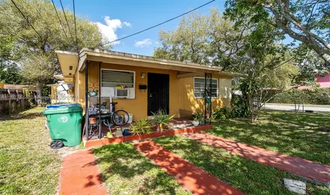 801 NW 57th St, Miami, FL 33127