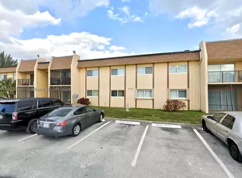 2944 NW 55th Ave #2A, Lauderhill, FL 33313