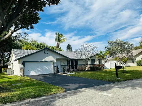 9139 NW 21st St, Coral Springs, FL 33071