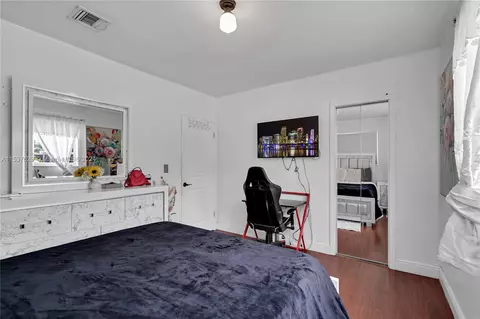 Bedroom - 6220 E 4th Ave, Hialeah, FL 33013 photo 3 of 7