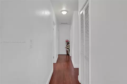 Entry Way - 6220 E 4th Ave, Hialeah, FL 33013 photo 1 of 3