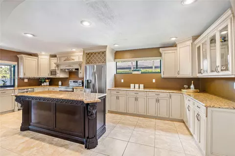 Kitchen - 7400 Sabal Dr, Miami Lakes, FL 33014 photo 1 of 5