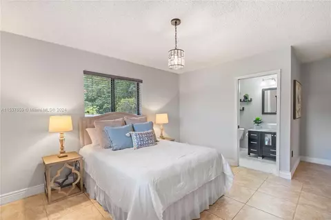 Bedroom - 7400 Sabal Dr, Miami Lakes, FL 33014 photo 2 of 8