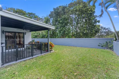 Exterior - 7400 Sabal Dr, Miami Lakes, FL 33014 photo 9 of 13