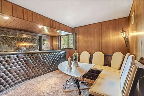 Dining - 7400 Sabal Dr, Miami Lakes, FL 33014 photo 5 of 6