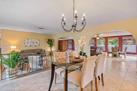 Dining - 7400 Sabal Dr, Miami Lakes, FL 33014 photo 1 of 6