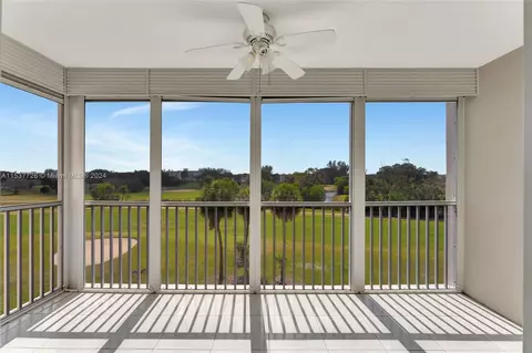 3000 N Palm Aire Dr #407, Pompano Beach, FL 33069