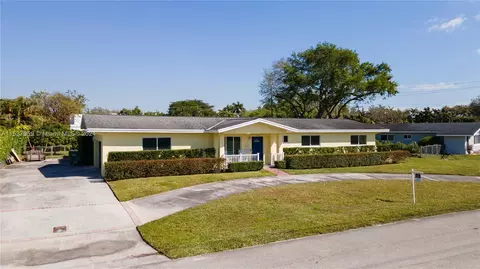 7545 SW 140th St, Palmetto Bay, FL 33158