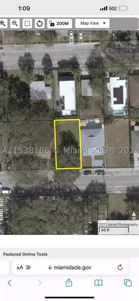 3667 Charles Ave, Miami, FL 33133
