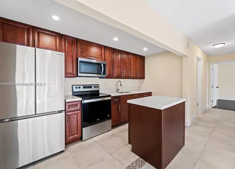 4670 NW 79th Ave #1E, Doral, FL 33166