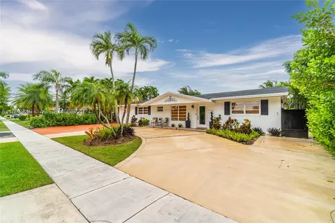 14011 SW 82nd St, Miami, FL 33183