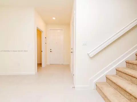 Entry Way - 3358 W 112th St #3358, Hialeah, FL 33018 photo 3 of 8