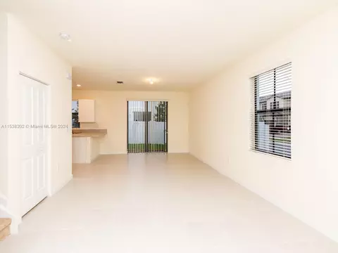 Living - 3358 W 112th St #3358, Hialeah, FL 33018 photo 1 of 2