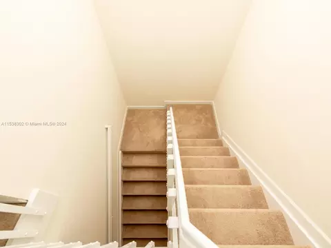 Entry Way - 3358 W 112th St #3358, Hialeah, FL 33018 photo 4 of 8