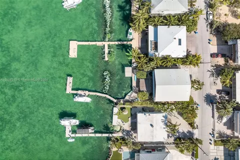416 S Coconut Palm Blvd, Tavernier, FL 33070