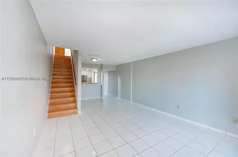 810 SW 105th Ave #502, Miami, FL 33174