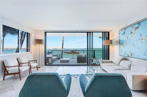 540 Brickell Key Dr #320, Miami, FL 33131