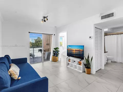 2441 SW 31st Ave #202, Miami, FL 33145