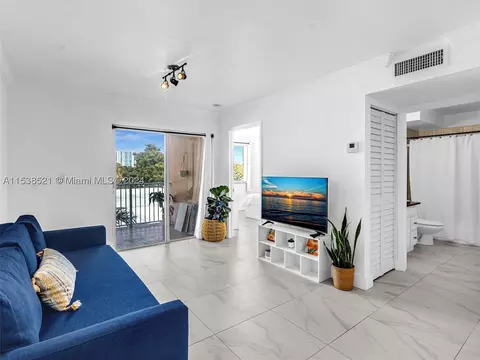 2441 SW 31st Ave #202, Miami, FL 33145