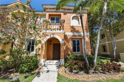 8987 SW 17th Ct, Miramar, FL 33025