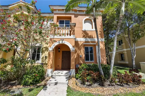 8987 SW 17th Ct, Miramar, FL 33025