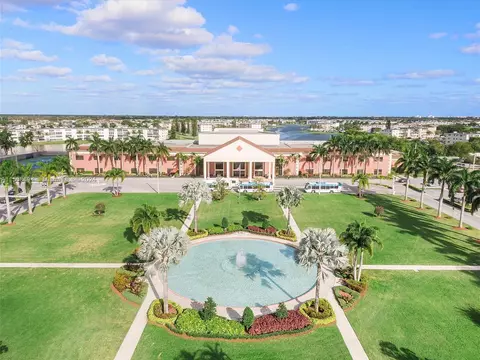 179 E Fanshaw E #179, Boca Raton, FL 33434
