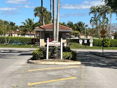 10064 Twin Lakes Dr #38-B, Coral Springs, FL 33071