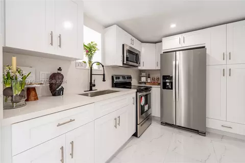 12500 NE 15th Ave #506, North Miami, FL 33161