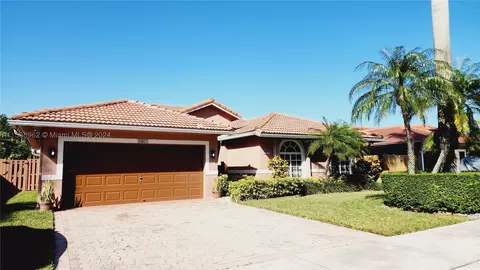 14817 SW 180th St, Miami, FL 33187