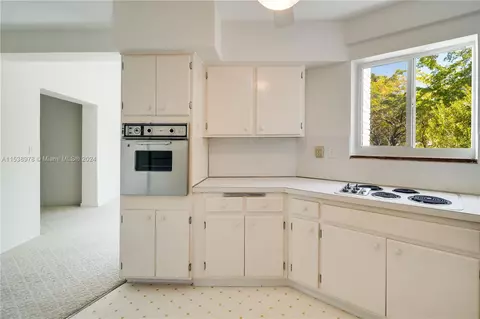 Kitchen - 2845 Granada Blvd #2A, Coral Gables, FL 33134 photo 3 of 3