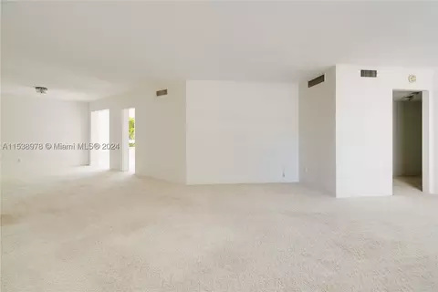 2845 Granada Blvd #2A, Coral Gables, FL 33134 photo 5