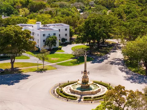 2845 Granada Blvd #2A, Coral Gables, FL 33134 photo 2