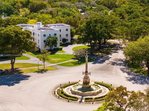 View/Area - 2845 Granada Blvd #2A, Coral Gables, FL 33134 photo 1 of 7