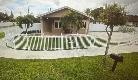 3500 NW 213th St, Miami Gardens, FL 33056