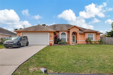 1952 SW Cameo Blvd, Port Saint Lucie, FL 34953